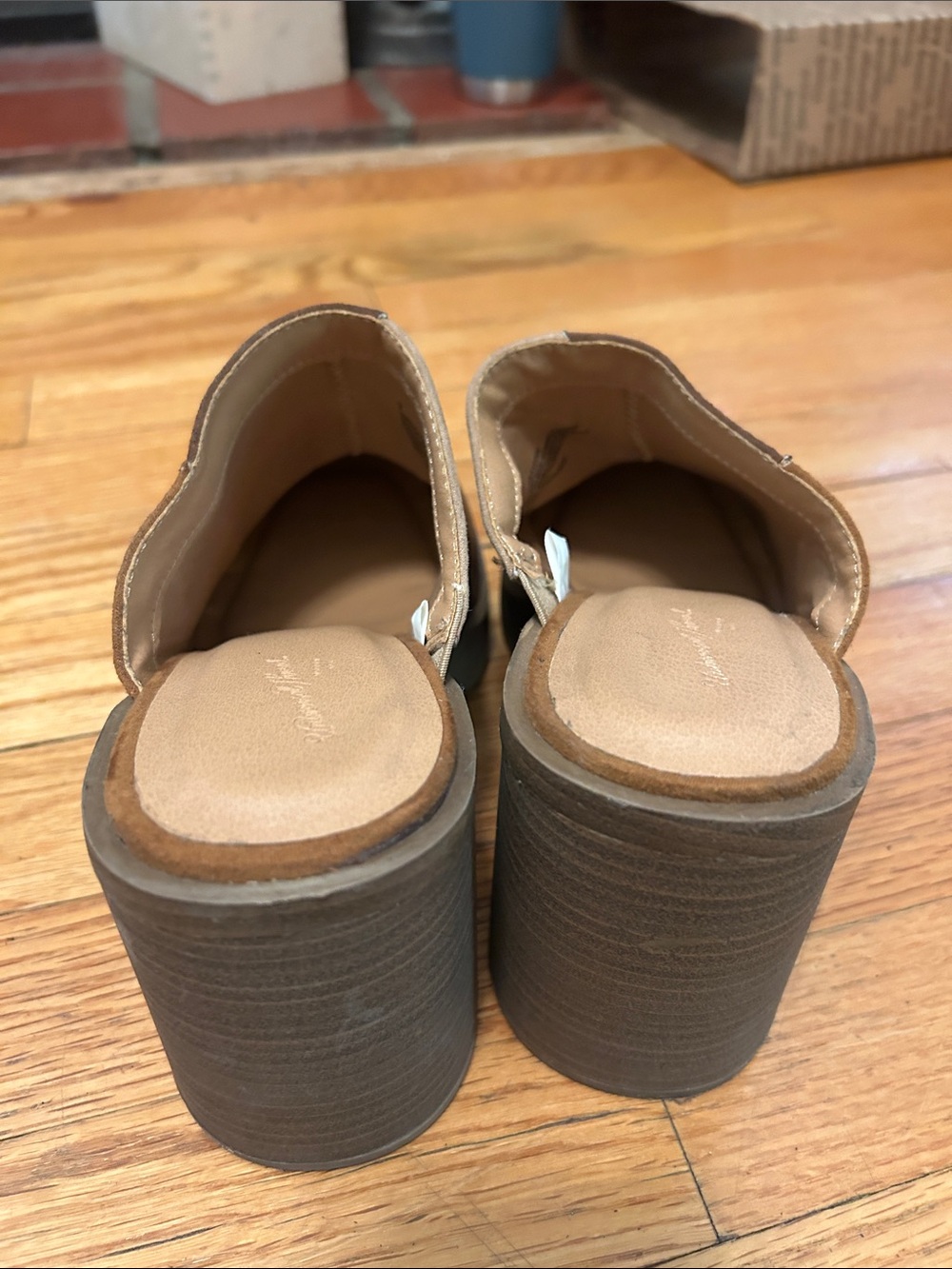 Universal threads Patchwork Suede Slip-On Clogs in Brown Tones size 7 - Picture 2 of 8